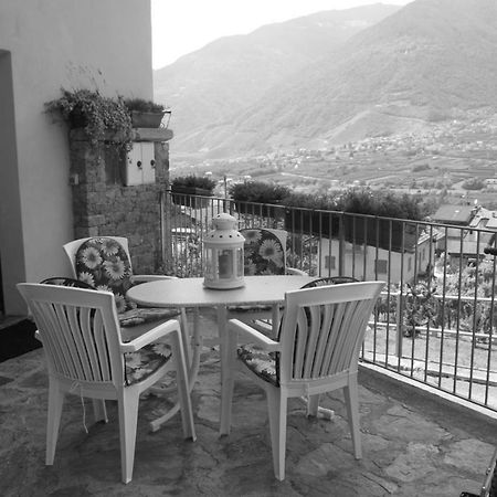 La Madonnina Apartment Villa di Tirano Екстериор снимка