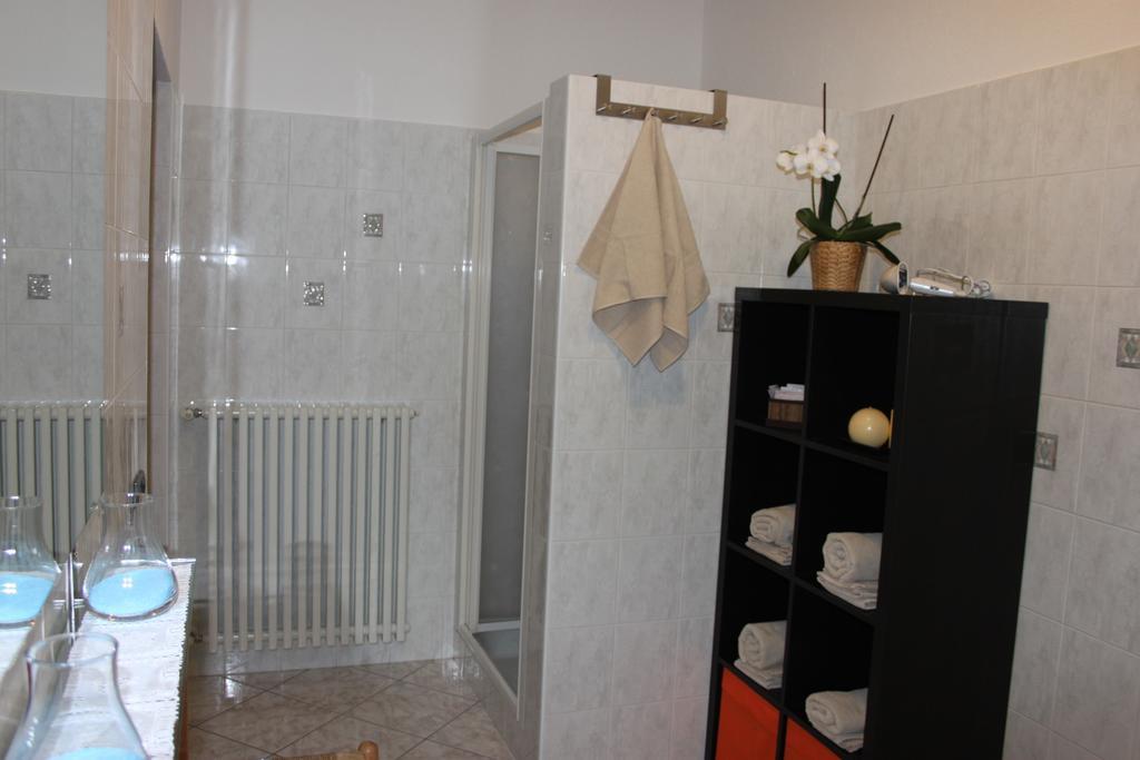 La Madonnina Apartment Villa di Tirano Стая снимка